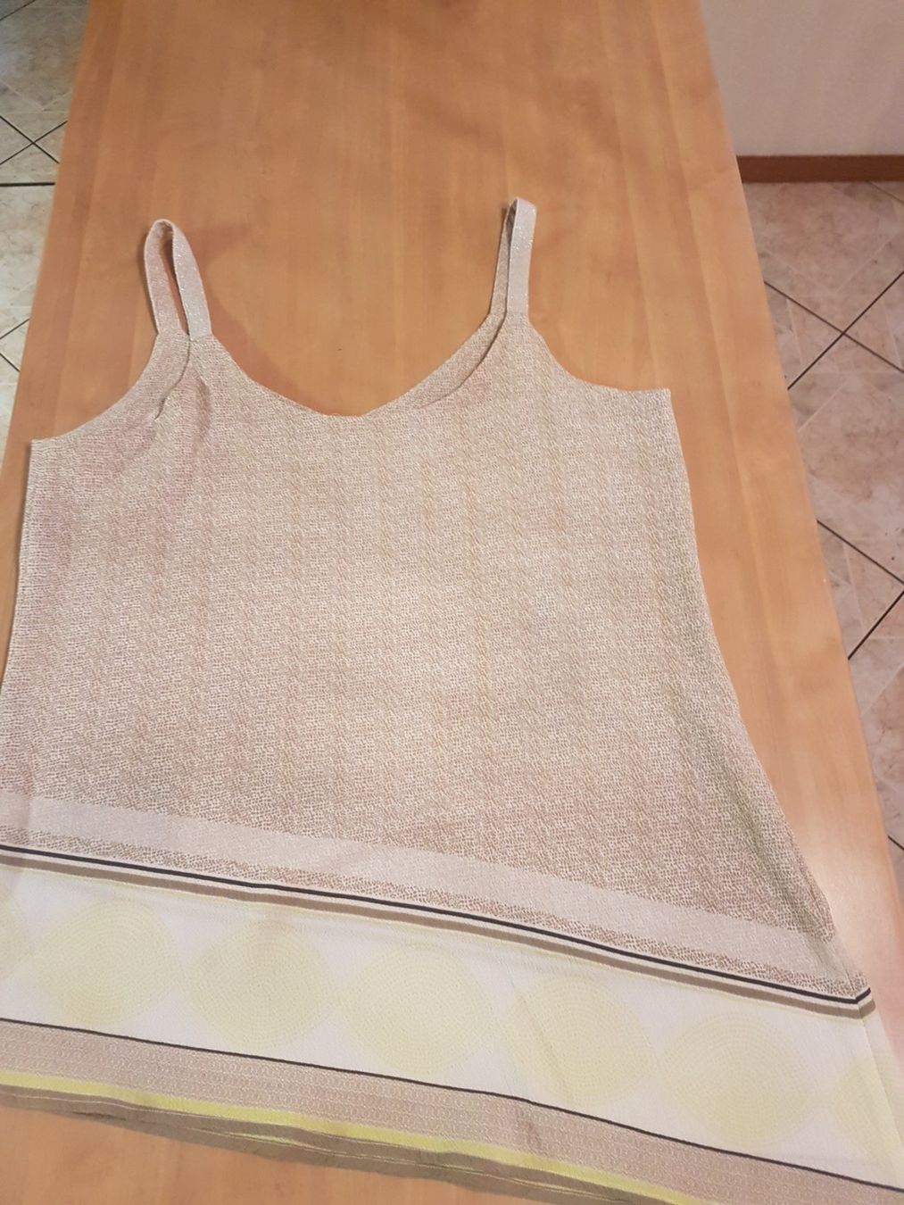 Tuniche: Tunique taille 44 marque Trend – Usato da Villiers venduto da san_jn5w 7