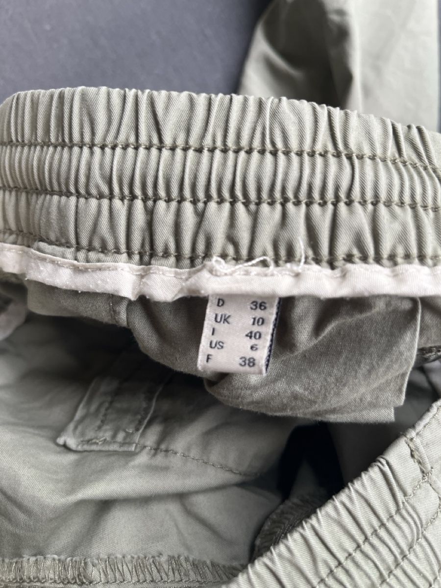 Esprit Pantalons: Leichte Damenhose Gr. 36 – D'occasion à Aarau par cel_m7wp 2