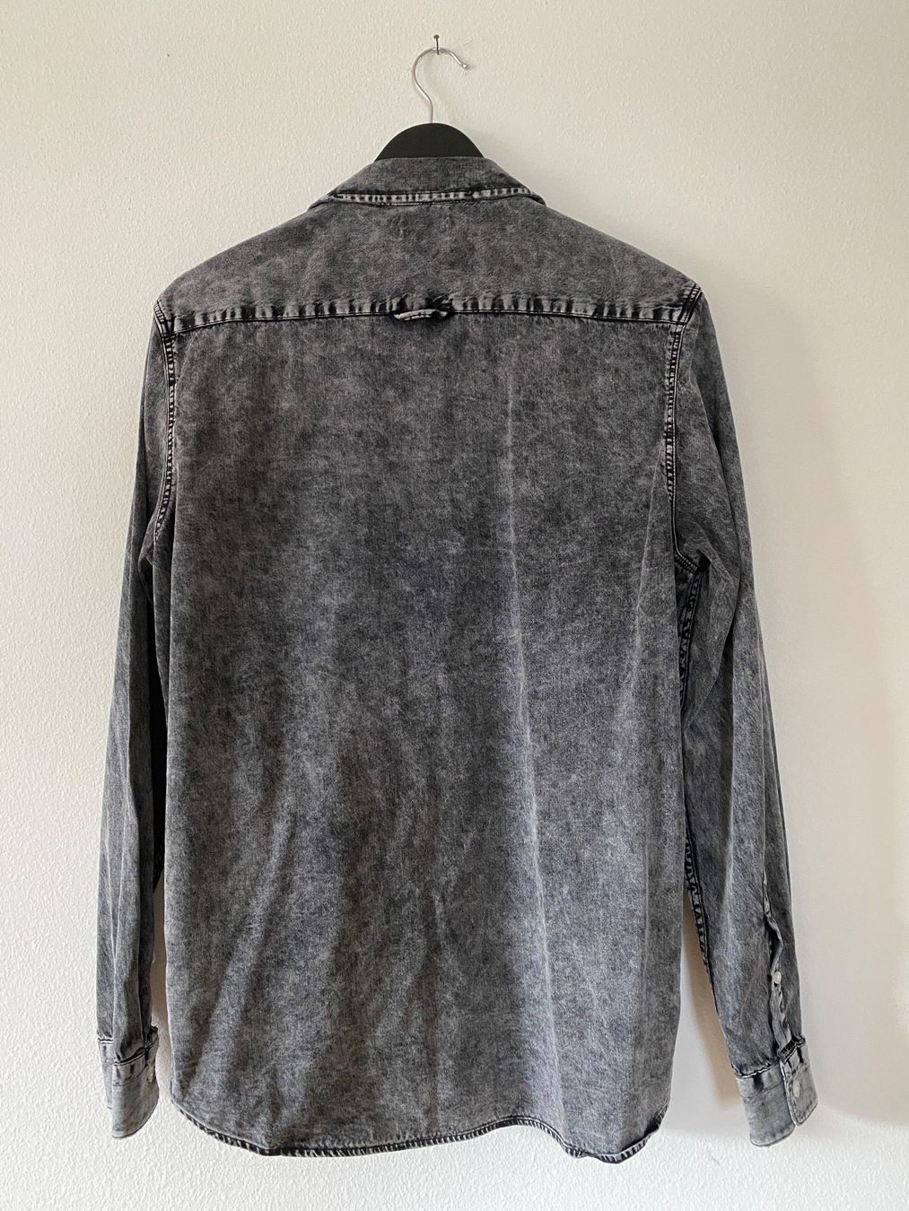 Hemden: Herrenhemd - Cheap Monday - Grösse M – Gebraucht aus Zürich von Joaoleal 1