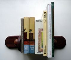 Konvolut von Büchern zum Thema Möbel