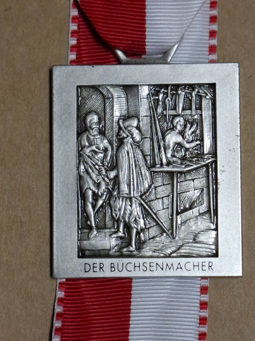 Medaglie: Berufe der Büchsenmacher (B648) – Usato da Schwanden GL venduto da Suvorov