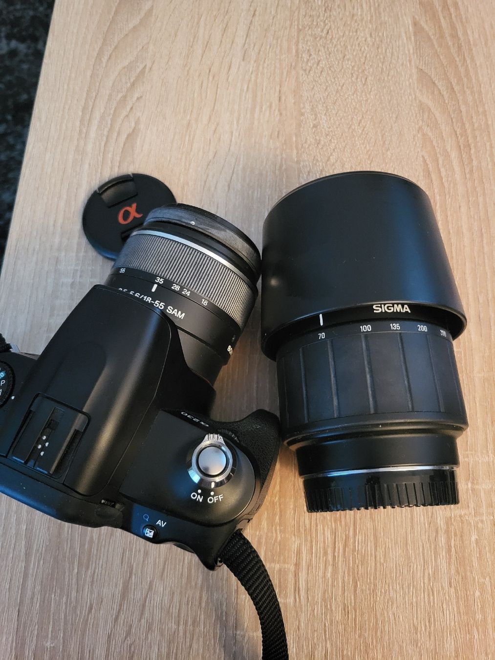 Sony Fotocamera: Sony α230 DSLR + SIGMA Objektiv – Difettoso da Lyss venduto da Solisombre 1