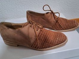 Lederschuhe Gr. 38, Marke Les Essentiels