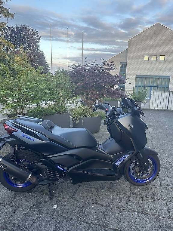 Yamaha Scooter: Yamaha Xmax 125 2024 – Usato da Hombrechtikon venduto da jan_5stz 1