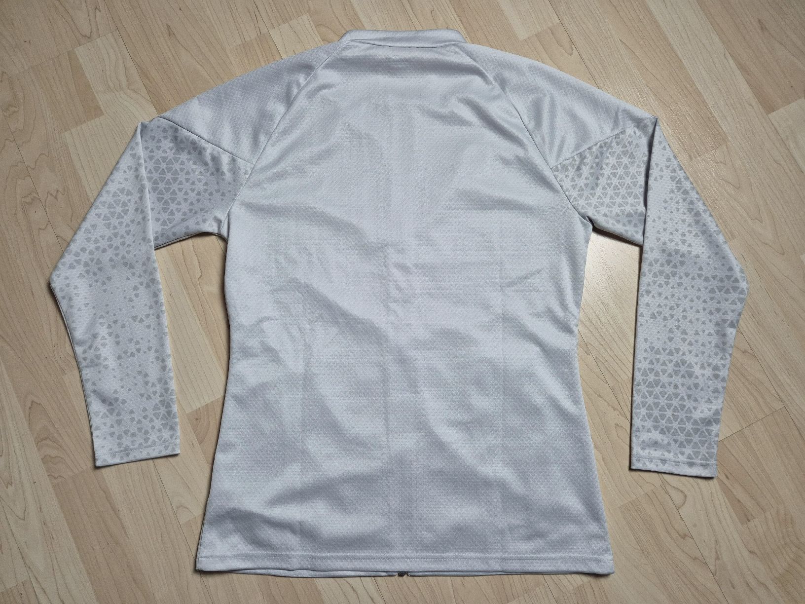 Puma Giacche: Puma 23/24 AC Mailand Trainingsjacke Gr. M – Usato da St. Gallen venduto da CaliSunshine 1