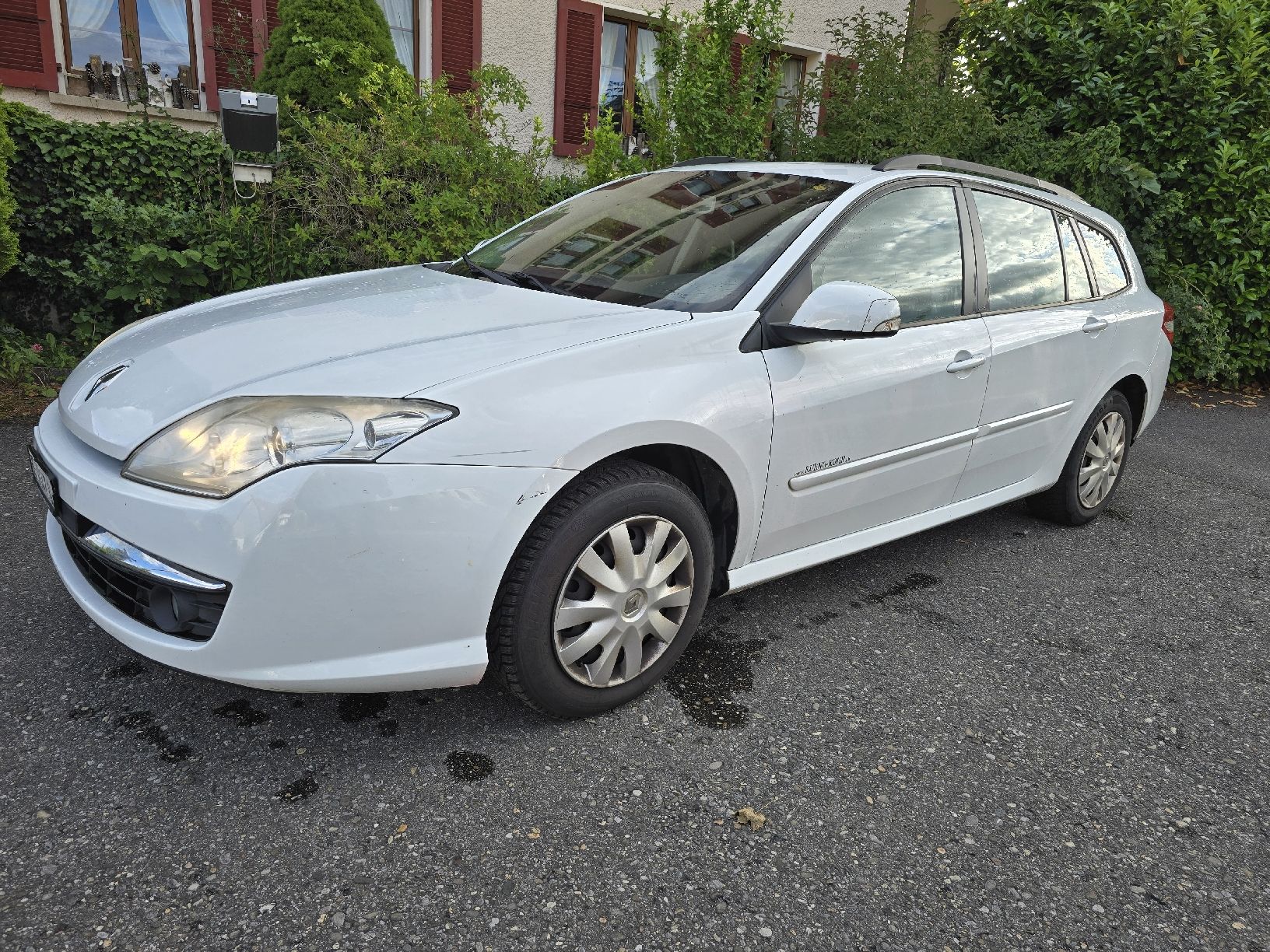Renault Automobili: renault laguna 2.0 diesel – Usato da Biel/Bienne venduto da meh_ycg5