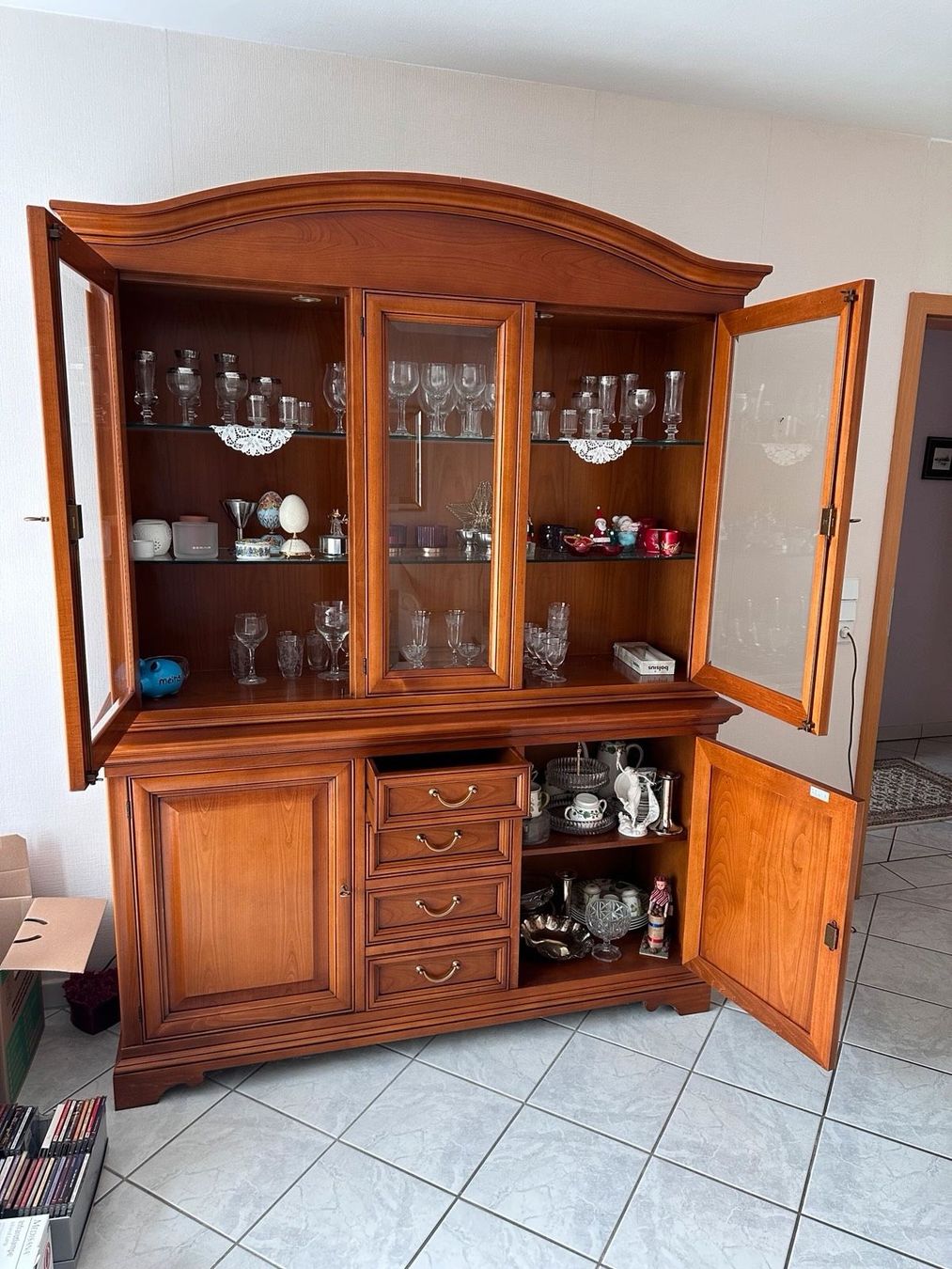 Vetrine: Vitrine Selva Biedermeier Stilmöbel Kirschbaum + VERSAND – Usato da Gemünden venduto da GEUENWALD 2