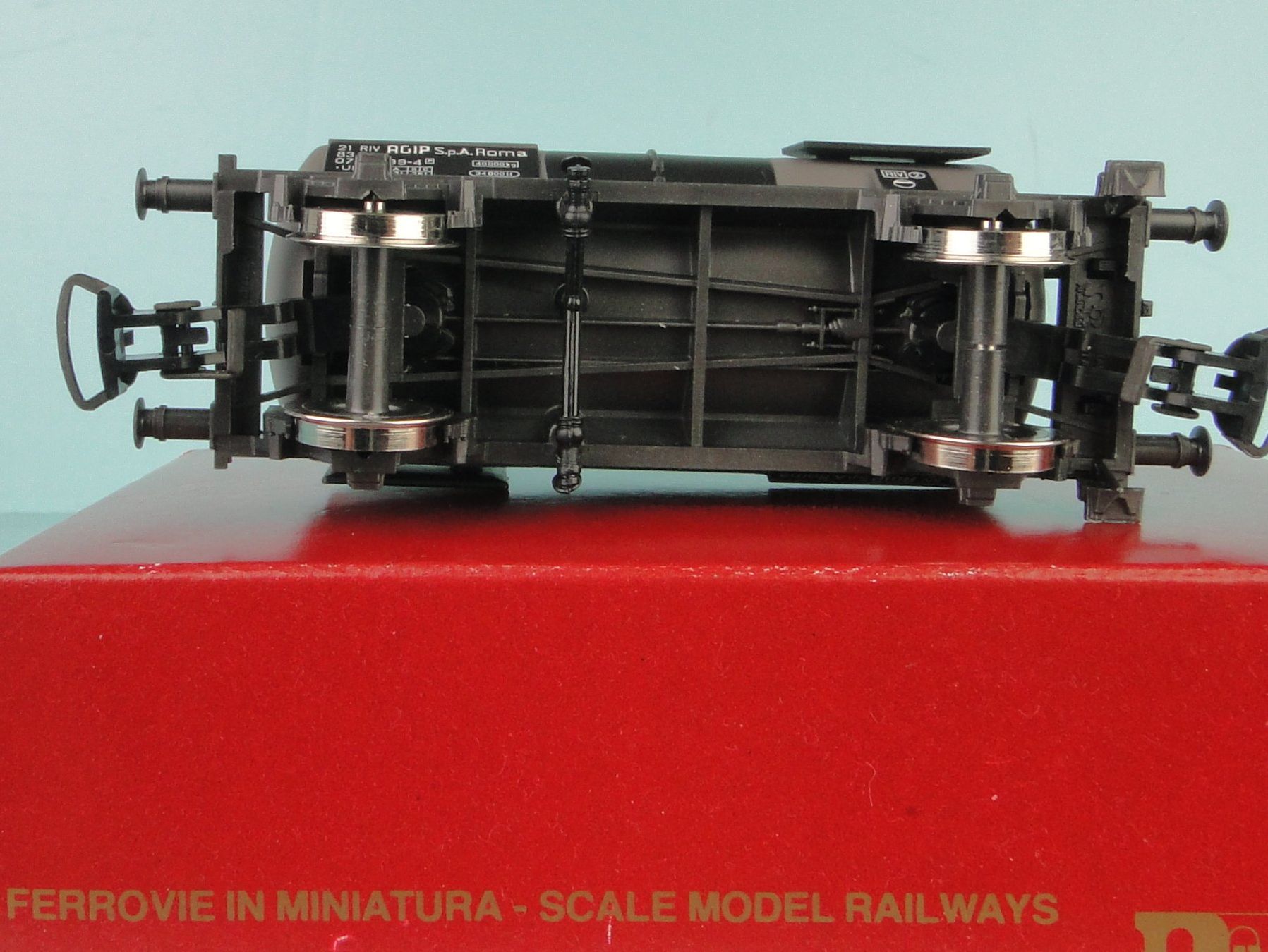 Rivarossi Modellini di ferrovie: Rivarossi 2073 AGIP NEU – Usato da Bülach venduto da cann11 4