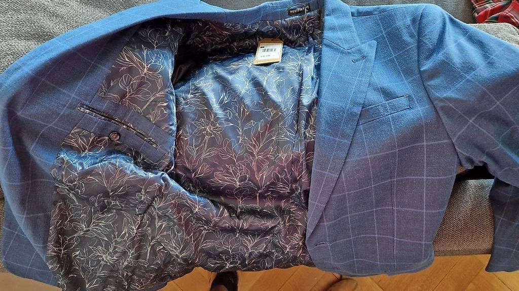 Completi: Vest + pantalone – Nuovo e nell'imballaggio originale da Le Grand-Saconnex venduto da arkanoid555 2