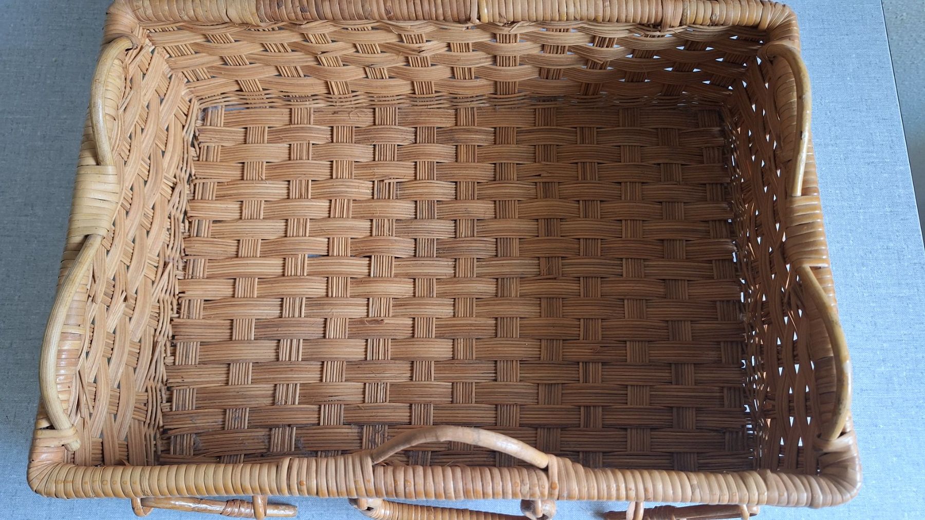 Sonstiges für Haushalt & Wohnen: Vintage Picknick-Koffer aus Korbgeflechtt – Gebraucht aus Weinfelden von Yenas10 2