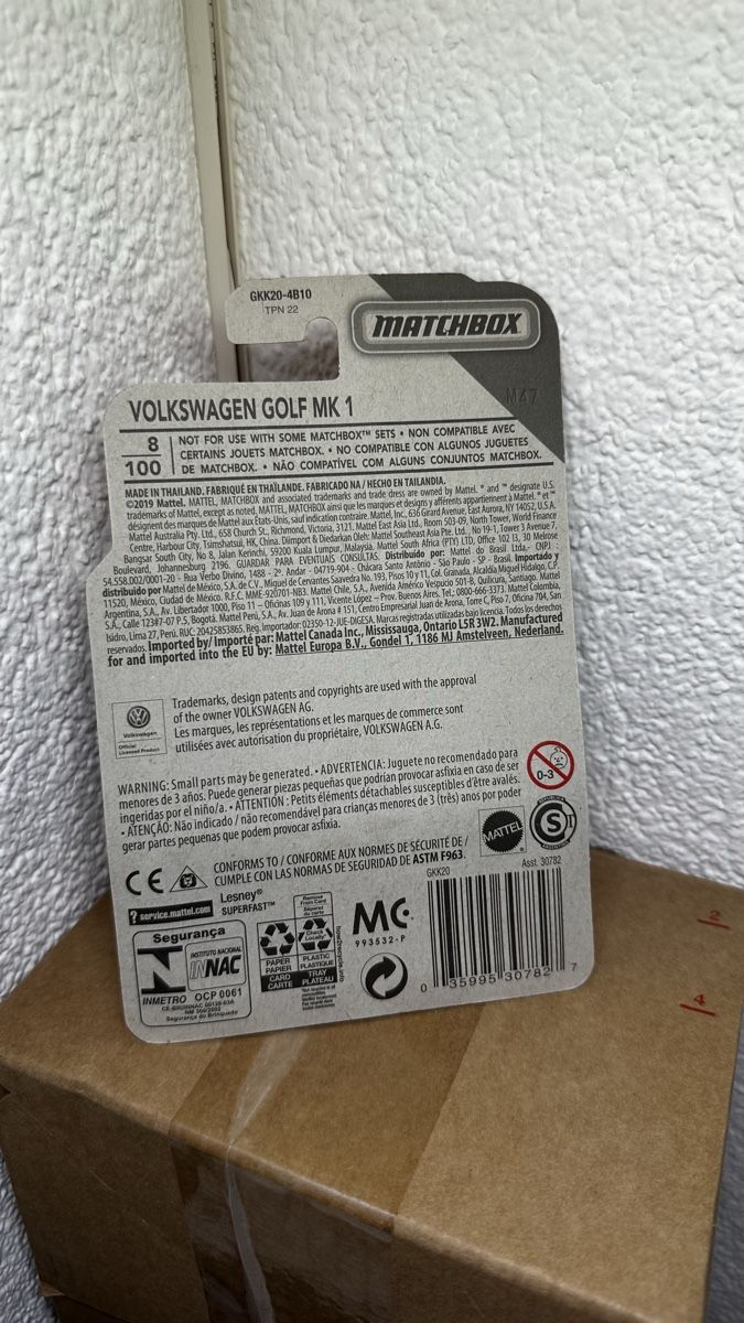 Matchbox Modellini d'auto: Matchbox VW Golf 1 1:64 – Usato da Bettlach venduto da UserMa09 1