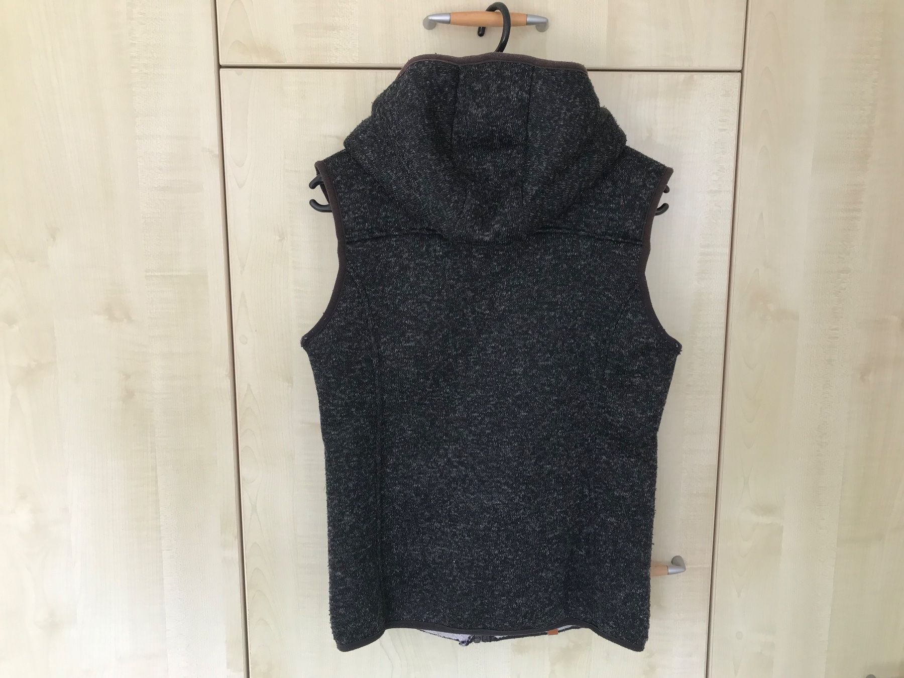 Gilet & Giacche senza maniche: 5 Gilet aus Fleece- oder Strickfleece Gr. S / XS – Usato da Sargans venduto da magusa02 6