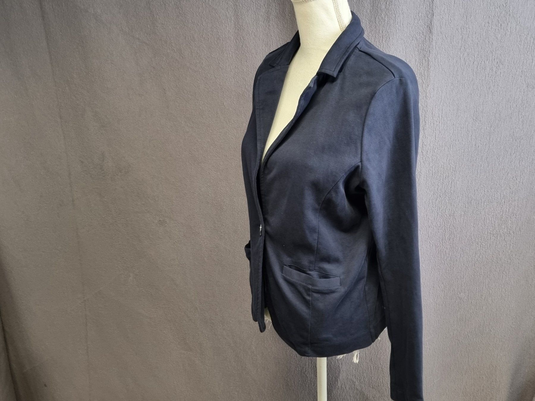 Tom Tailor Giacche: Tom Tailor Damen Blazer Marineblauer XL – Usato da Urtenen-Schönbühl venduto da Restwert_Schoenbuehl 3