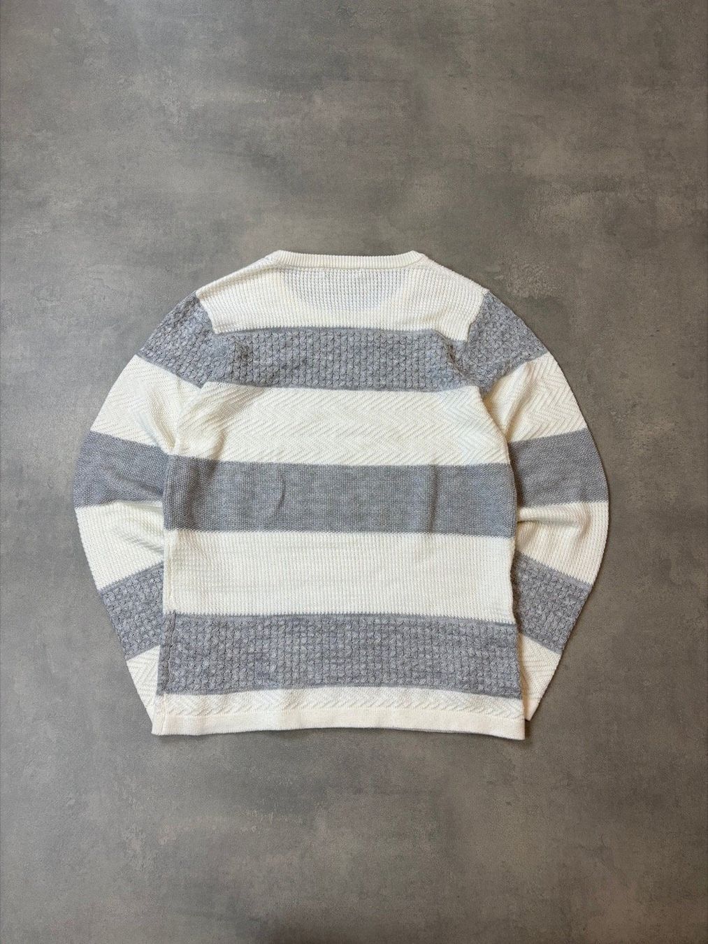 Maglioni & Felpe: Semantic Design Strick Sweatshirt (M) – Usato da Tägerwilen venduto da Akh.Boutique 1