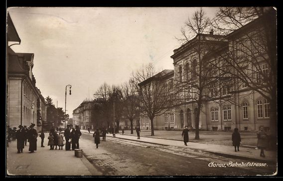 Ansichtskarten: AK Aarau, Bahnhofstrasse mit Passanten – Gebraucht aus Berlin von bartko-reher