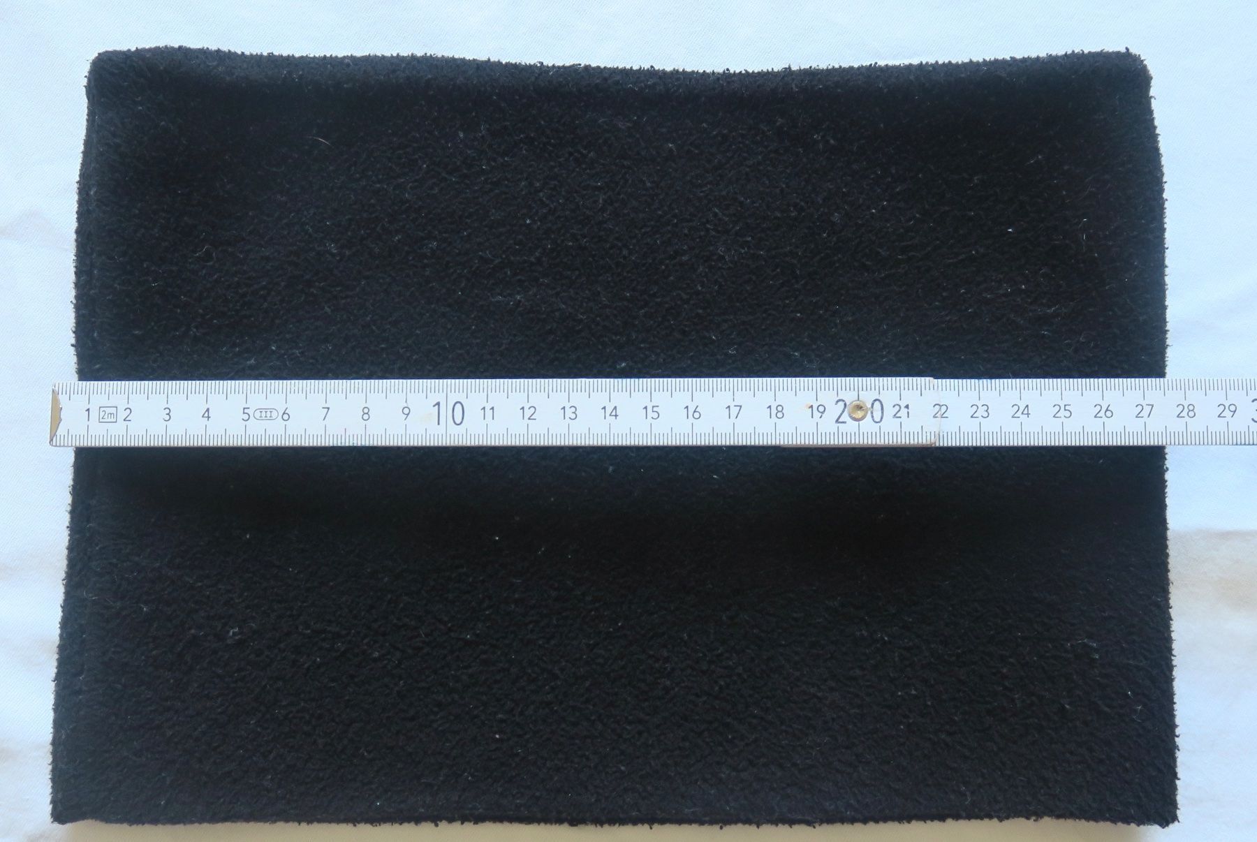 Foulard & Sciarpe: BAFIX Winter Schal/ Hallschlauch – Usato da Davos Platz venduto da Infinity795