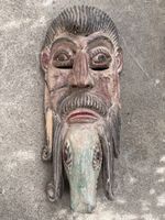 Alte handgeschnitzte Holzmaske Maske aus Holz