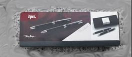 Schreibset mit Schmuckgravur, signiert *Thierry Mugler* NEU