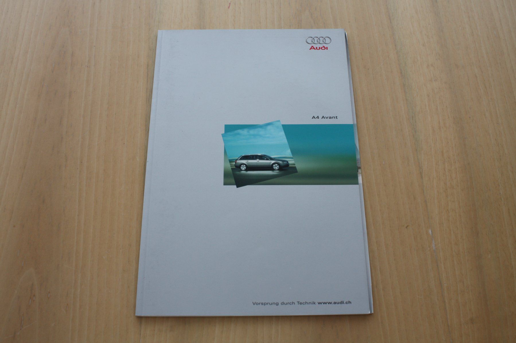Audi Documenti: Audi A4 Avant CH-Prospekt 6/2001 – Usato da Wikon venduto da erwin400