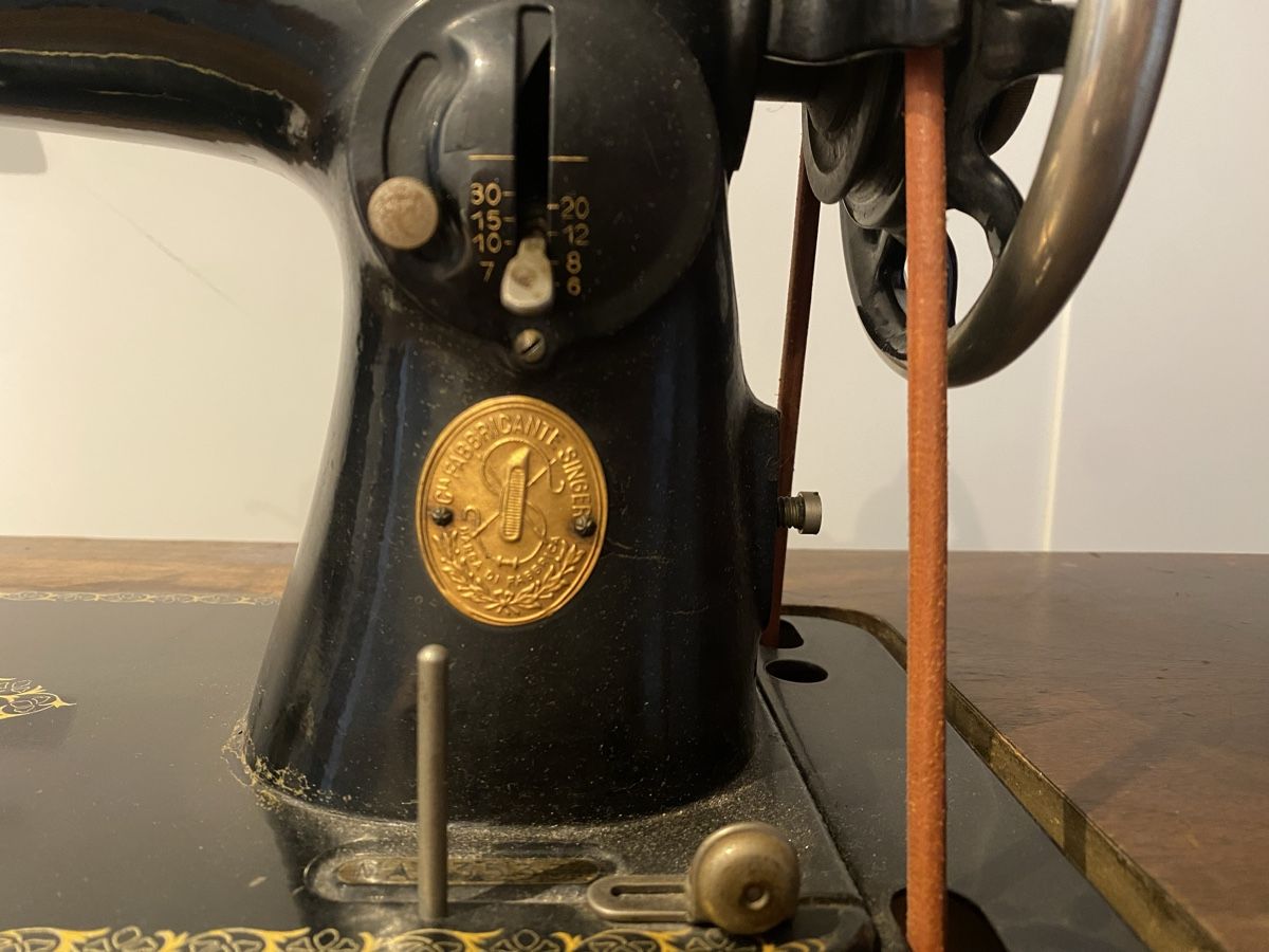 Singer Macchine da cucire: Nähemaschine Singer 15M88 1943 – Usato da Zürich venduto da mar_yh2t 5