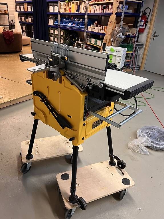 Tutte le macchine: Hobelmaschine – Usato da Brügg BE venduto da ISIS92 2