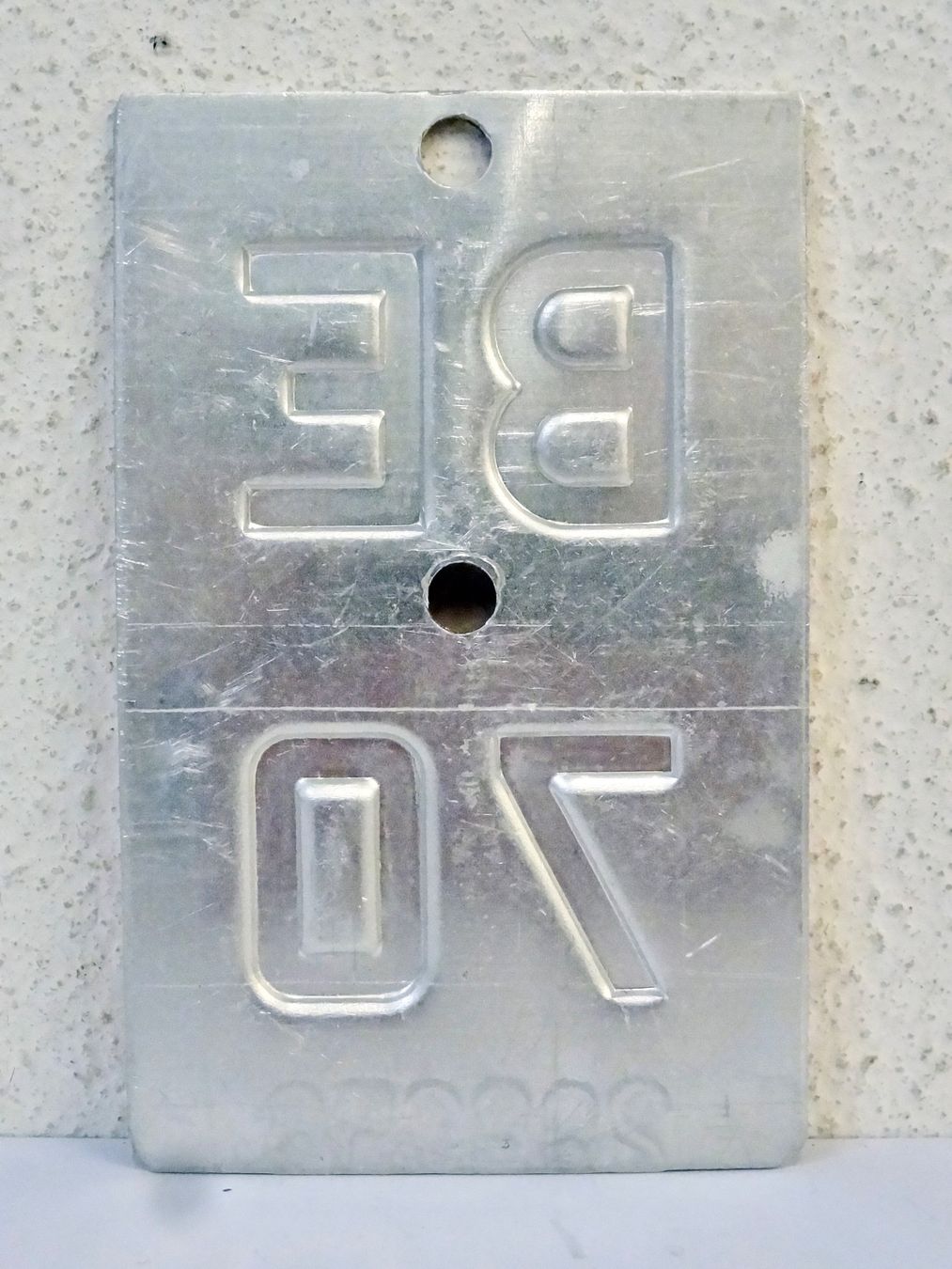 Insegne: BE 70 VELONUMMER - FAHRRADSCHILD – Usato da Kerzers venduto da zimmergruen 1