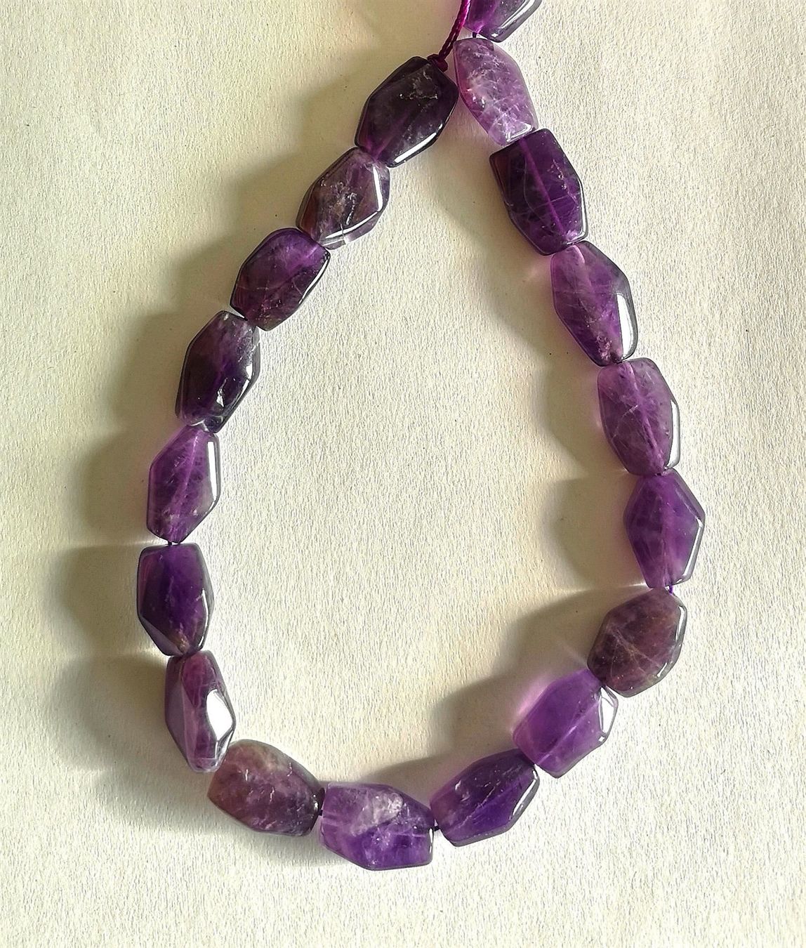 Pietre preziose: Amethyst Rhombus facettiert, Strang – Nuovo e nell'imballaggio originale da Rümlang venduto da 21f