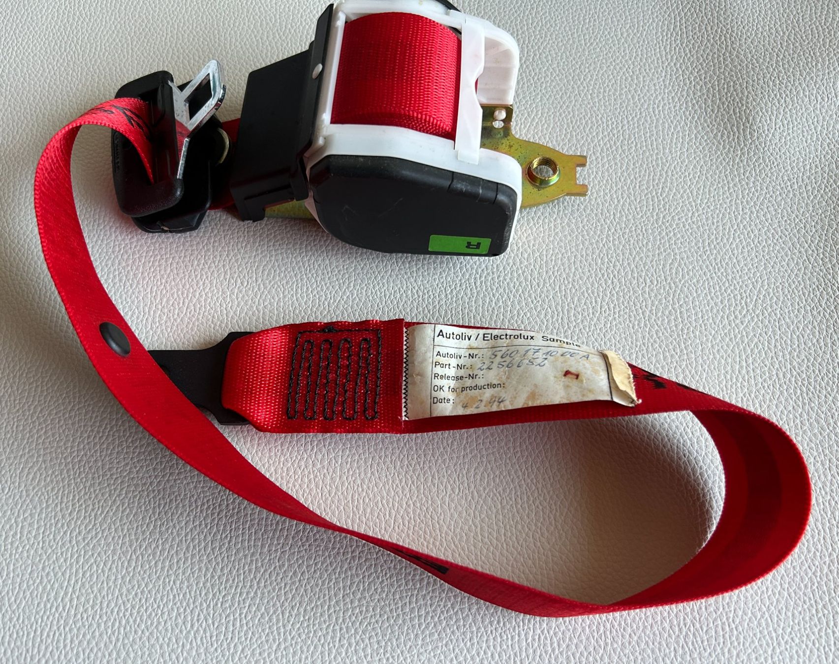 BMW Accessori per altri veicoli: BMW E36 MOTORSPORT Sicherheitsgurt – Nuovo (secondo la descrizione) da Basel venduto da arm_gf7p 2