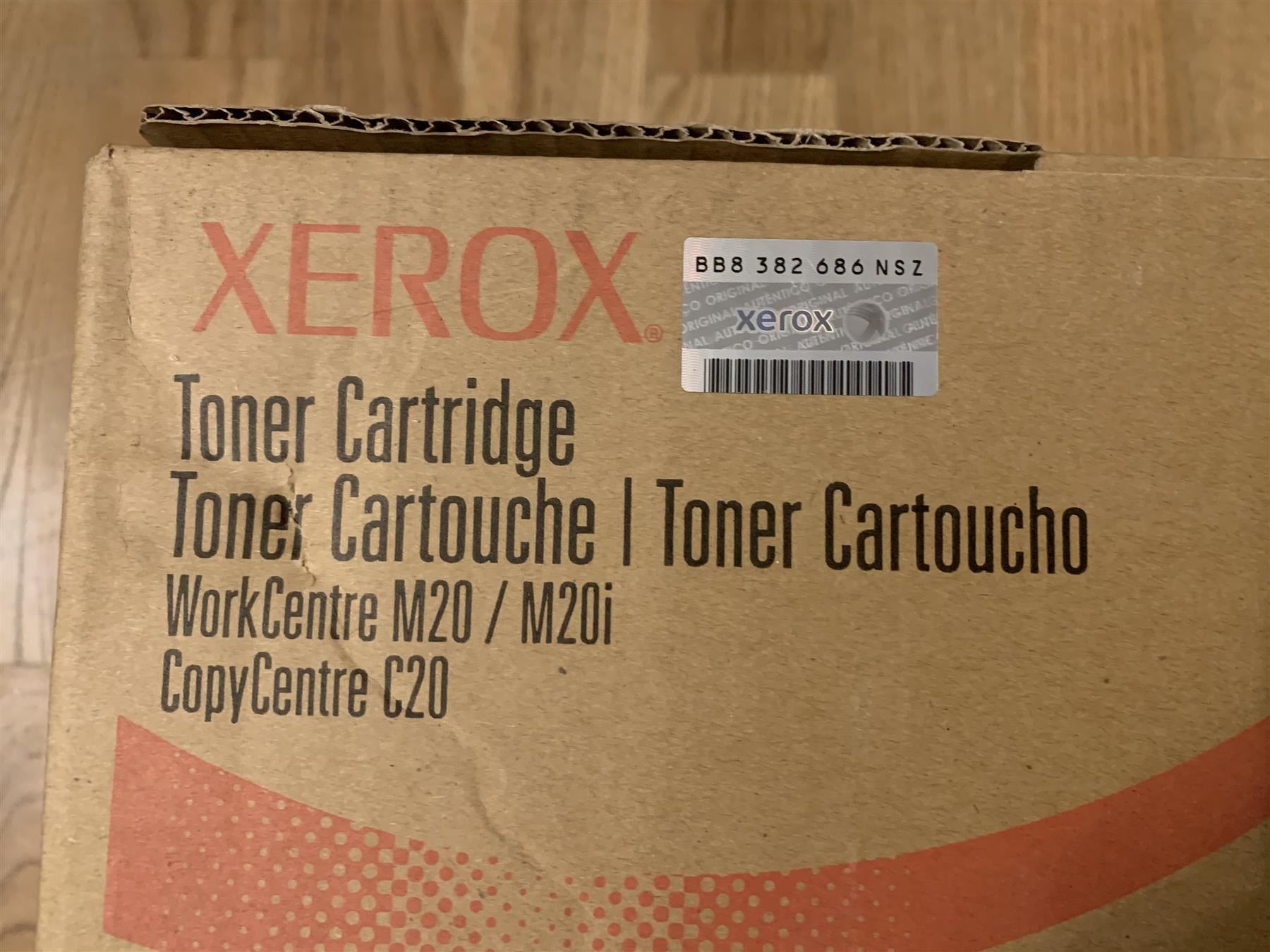 Xerox Cartucce per stampanti & toner: Original Xerox 106R01048 Toner schwarz – Nuovo e nell'imballaggio originale da Wettswil bei Zürich venduto da Trubarus
