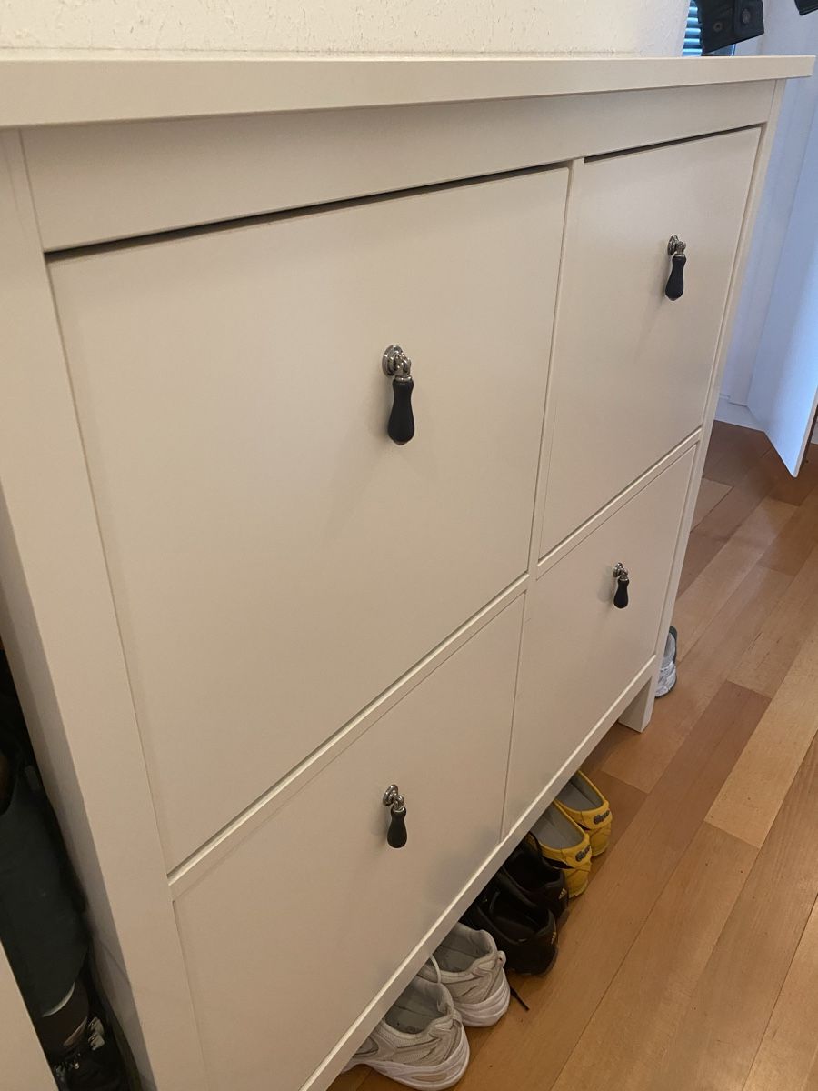 Armadi: IKEA HEMNES Schuhschrank weiss – Usato da Winterthur venduto da JasonHa 1
