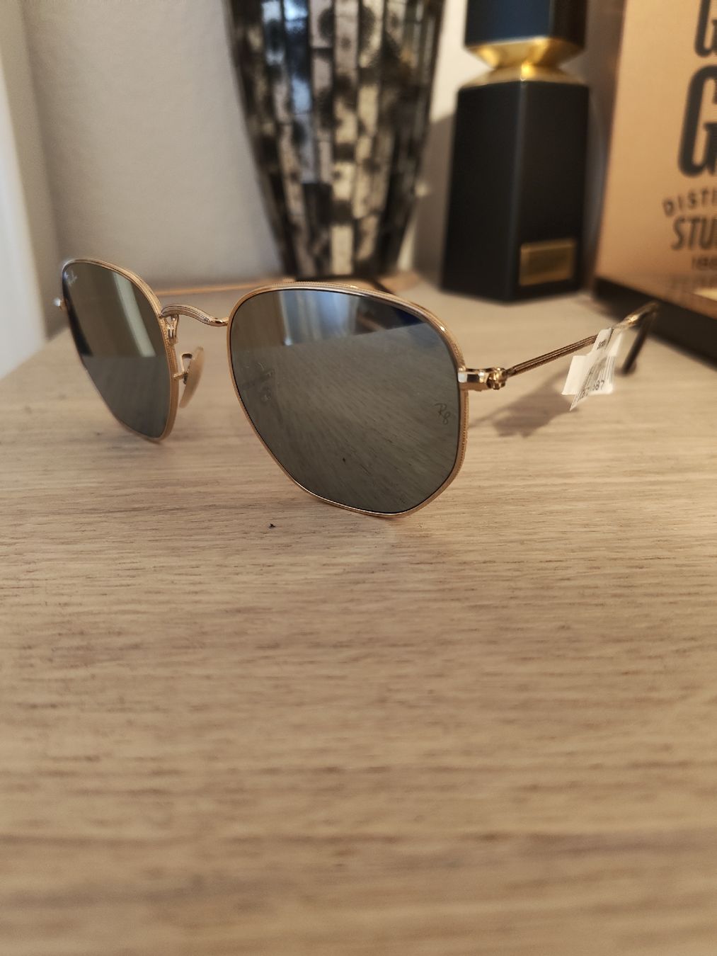 Ray-Ban Occhiali & Lenti: Ray-Ban RB 3548-N Hexagonal Sonnenbrille – Usato da Basel venduto da Universe.