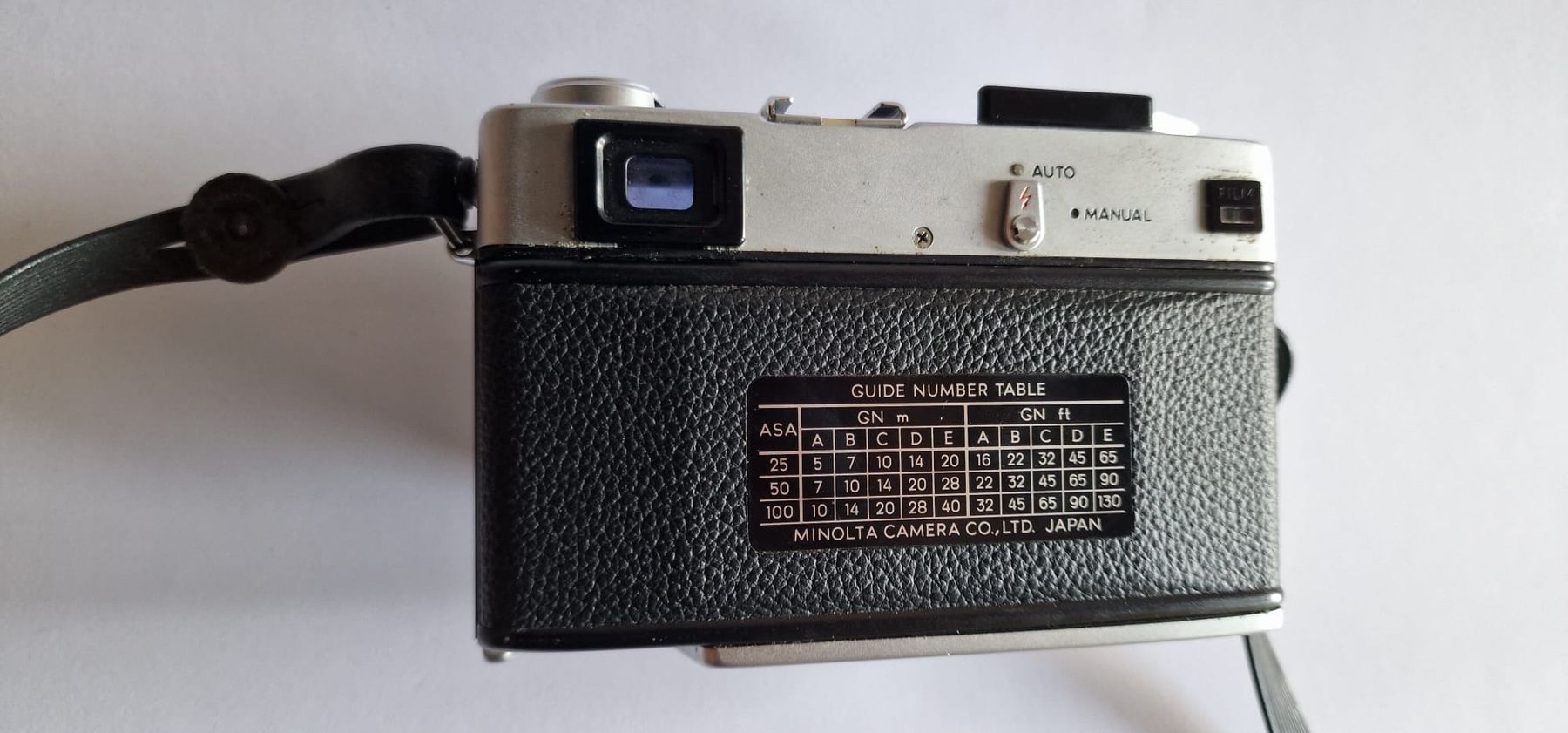 Minolta Fotocamera: Minolta vintage  – Usato da Bern venduto da eric047 3