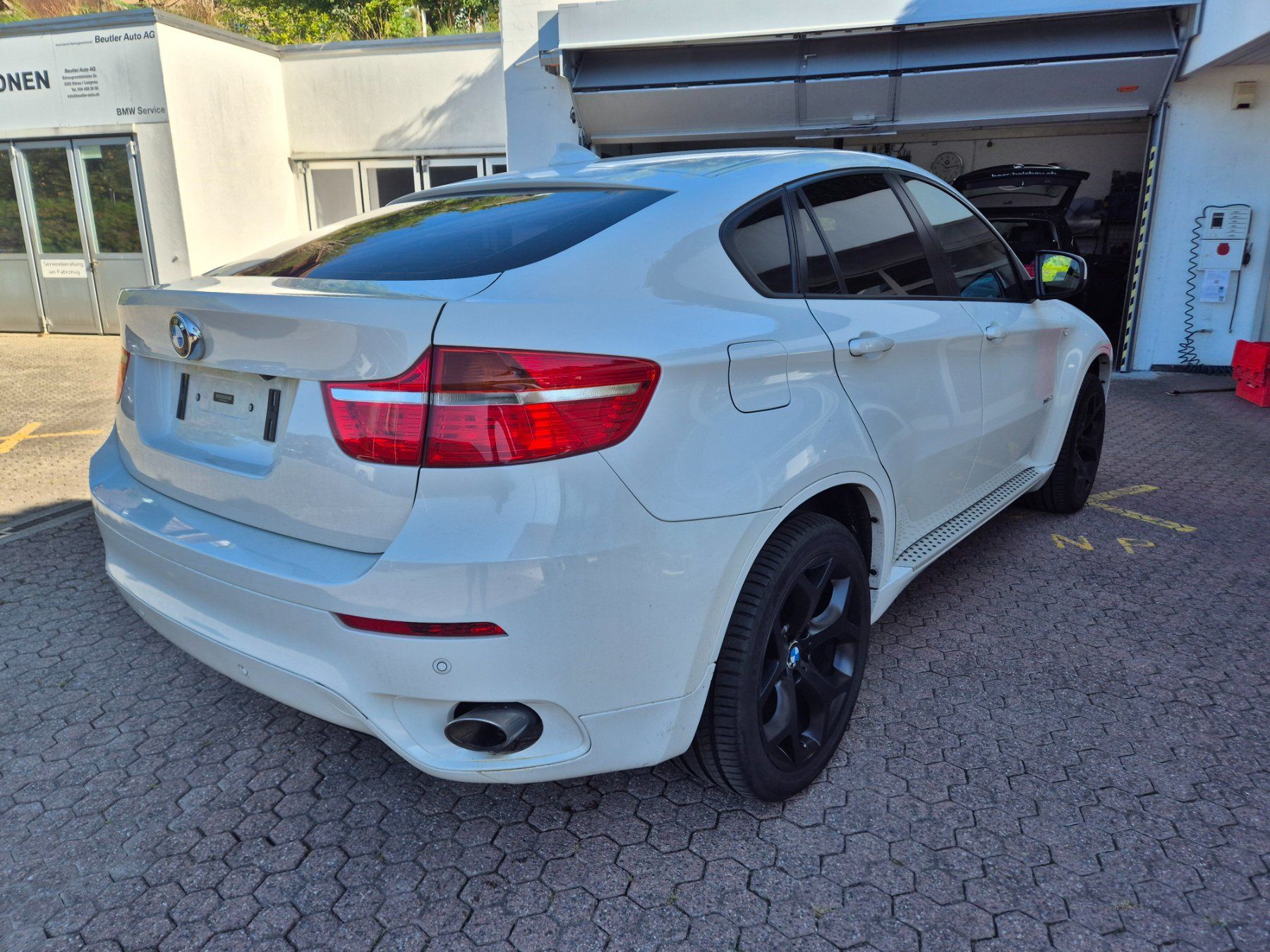 BMW Autos: BMW X6 40d – Gebraucht aus Bärau von Exite 2