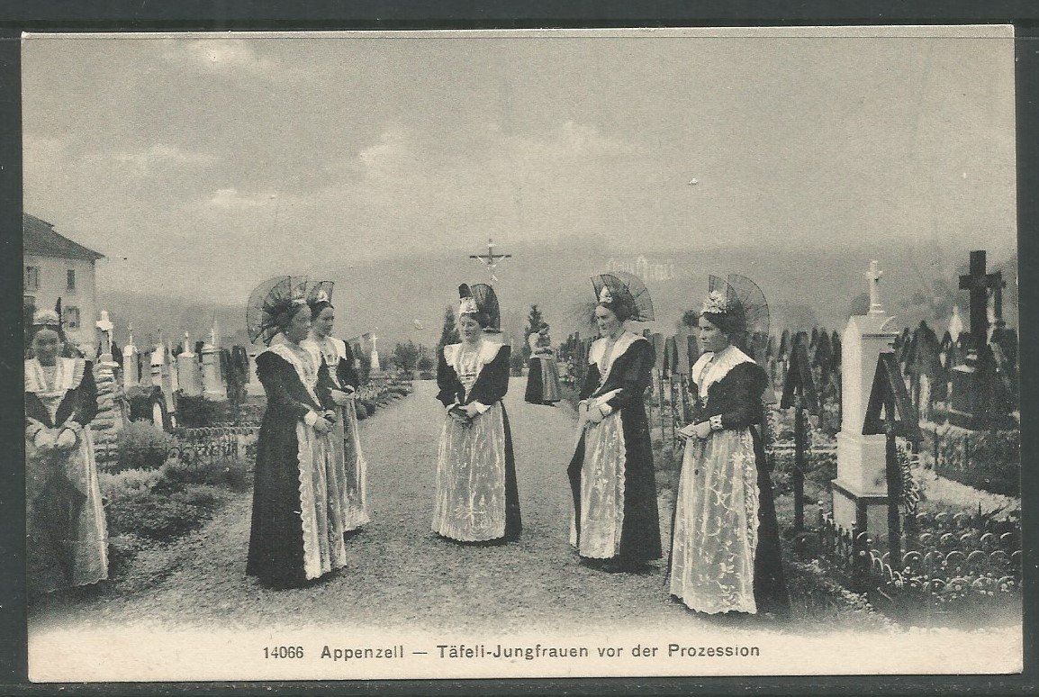 Carte P ( Appenzell / Täfeli-Jungfrauen vor der Prozession ) (Gebraucht ...