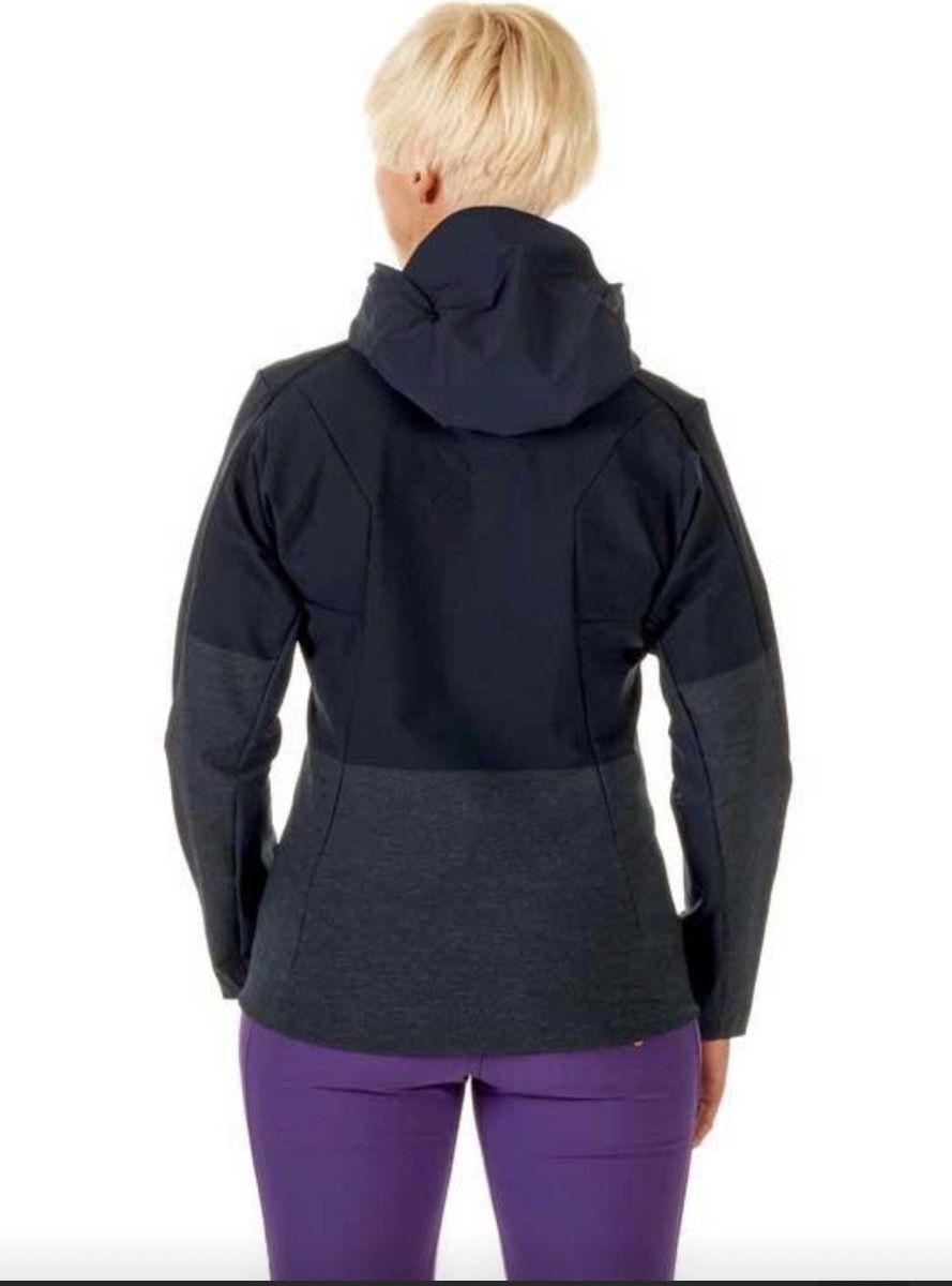 Mammut Giacche: Mammut Eisfeld Light Softshell Jacke S – Nuovo (secondo la descrizione) da Zürich venduto da Altruisti 2
