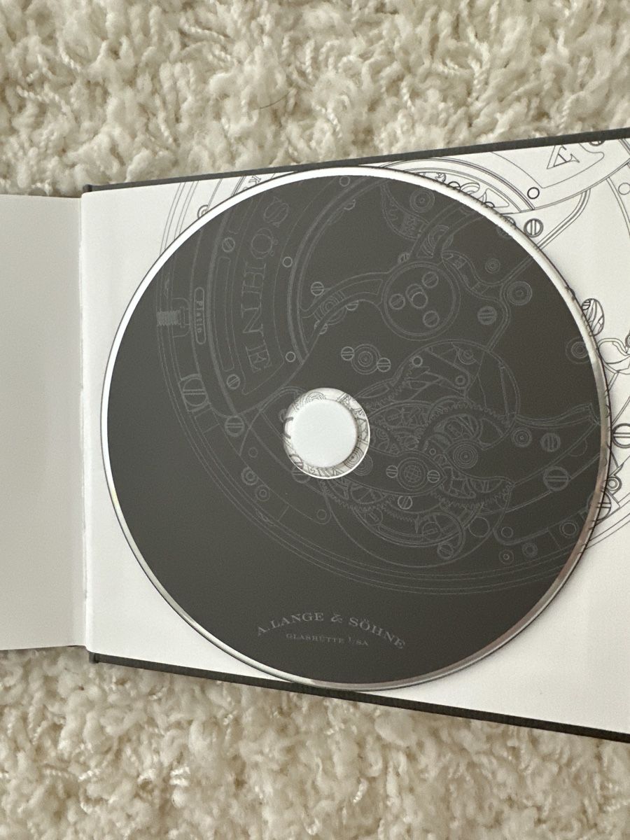 A. Lange & Söhne Orologi: A. Lange & Söhne 2012 Neuheiten mit CD – Nuovo (secondo la descrizione) da St. Gallen venduto da Ursula66 2