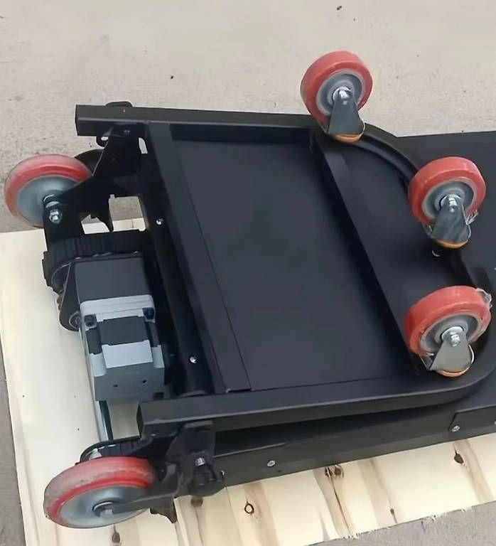 Scale: Elektrischer Treppenlift – Usato da Horw venduto da jac_9ycl 4