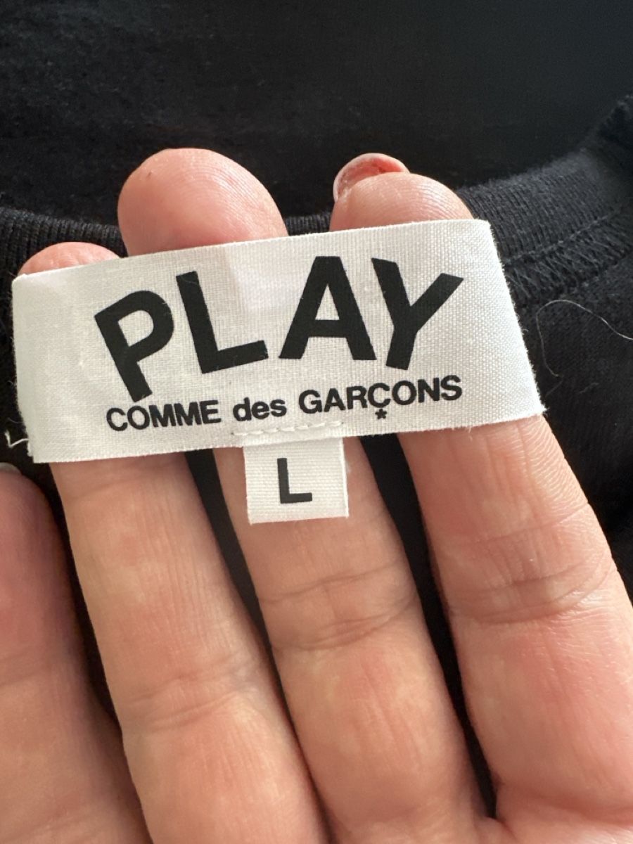 Comme Des Garcons T-shirt: Comme des Garçons PLAY – Nuovo (secondo la descrizione) da illnau venduto da sapperlotti 5