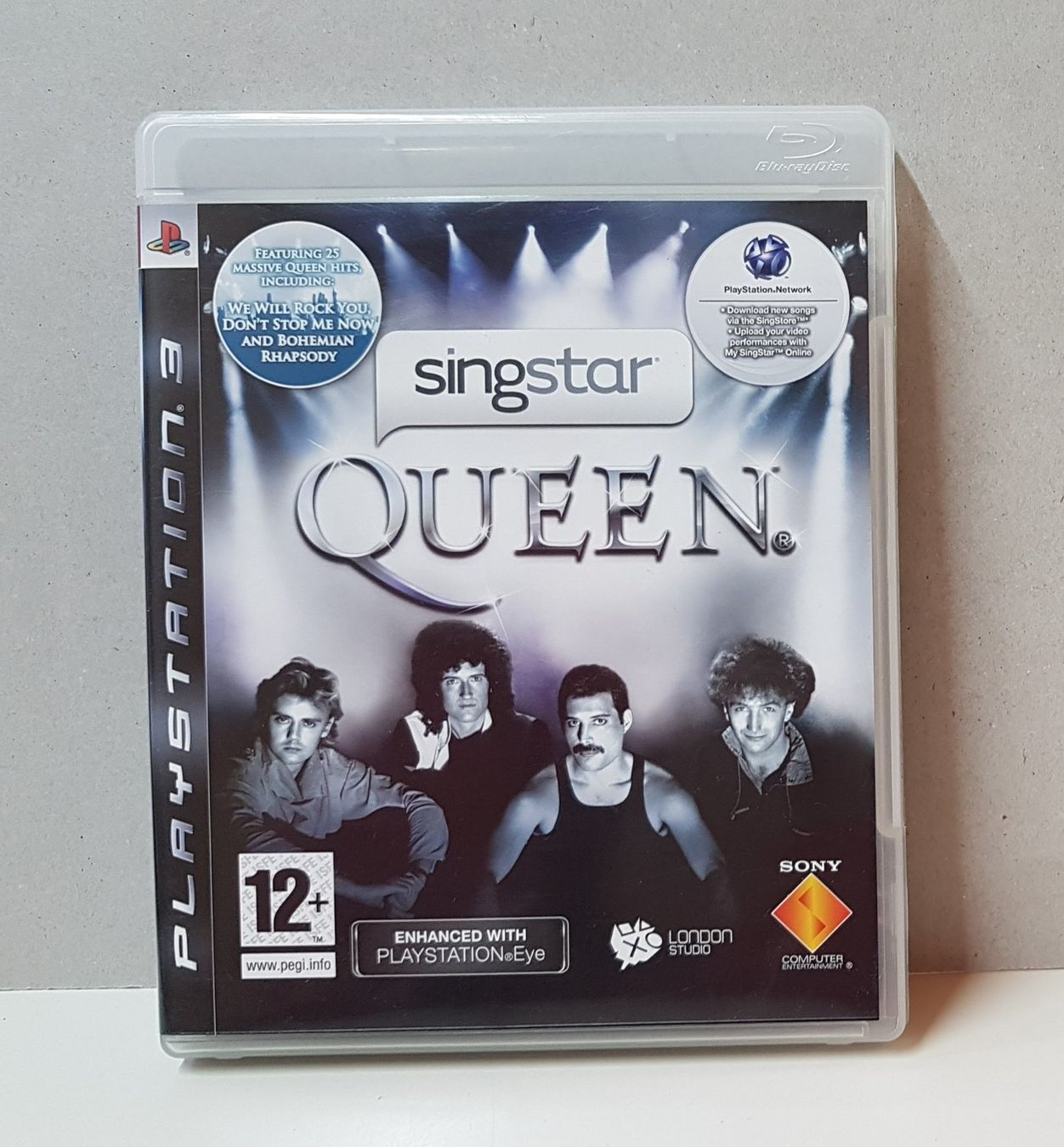 Sony Spiele: 😎  Singstar Queen  PS3 – Gebraucht aus Schüpfheim von Games_Spielkonsolen