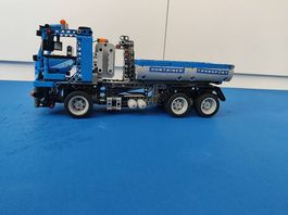 LEGO Technic Container-Transport-Lkw (42024)