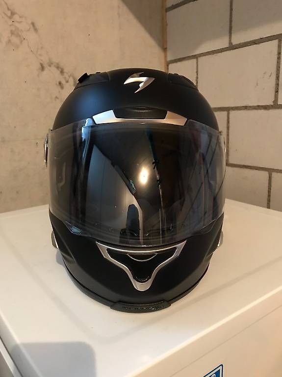 Helme & Visiere: Helm - Motorradhelm – Gebraucht aus Seewen SZ von Jrossi 1