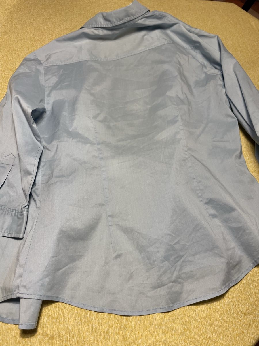 Gérard Darel Camicette: Gerard Darel camicia di cotone satinato azzurro tg. 40, – Nuovo (secondo la descrizione) da Gordevio venduto da LanaZimm 3