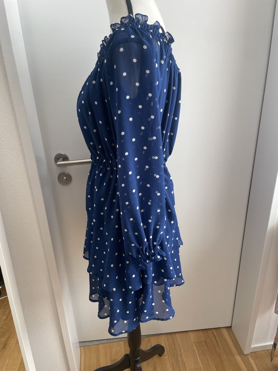 Guess Vestiti: Kleid der Marke Guess Gr 38 top! – Nuovo (secondo la descrizione) da Gossau SG venduto da MelsFashion 2