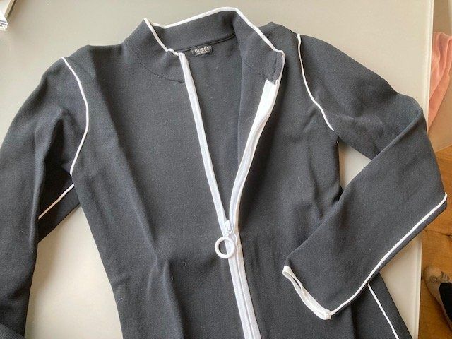 Guess Giacche: Modische GUESS Damenjacke Grösse S – Nuovo (secondo la descrizione) da Affoltern am Albis venduto da rollotomasi 2