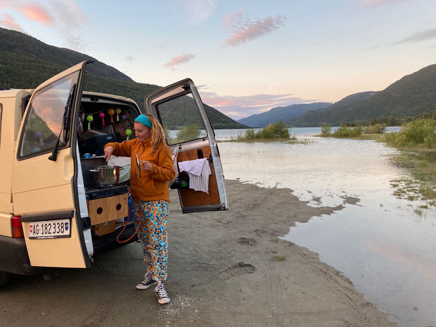 VW Veicoli da campeggio: VW T4 Camper - frisch ab MFK – Usato da Baden venduto da ste_h2z5 3