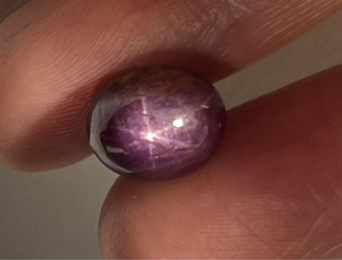 Edelsteine: Rubis Etoilé Naturel Cabochon, Inde, 10ct – Neu (gemäss Beschreibung) aus Genève von DELIRBEADS