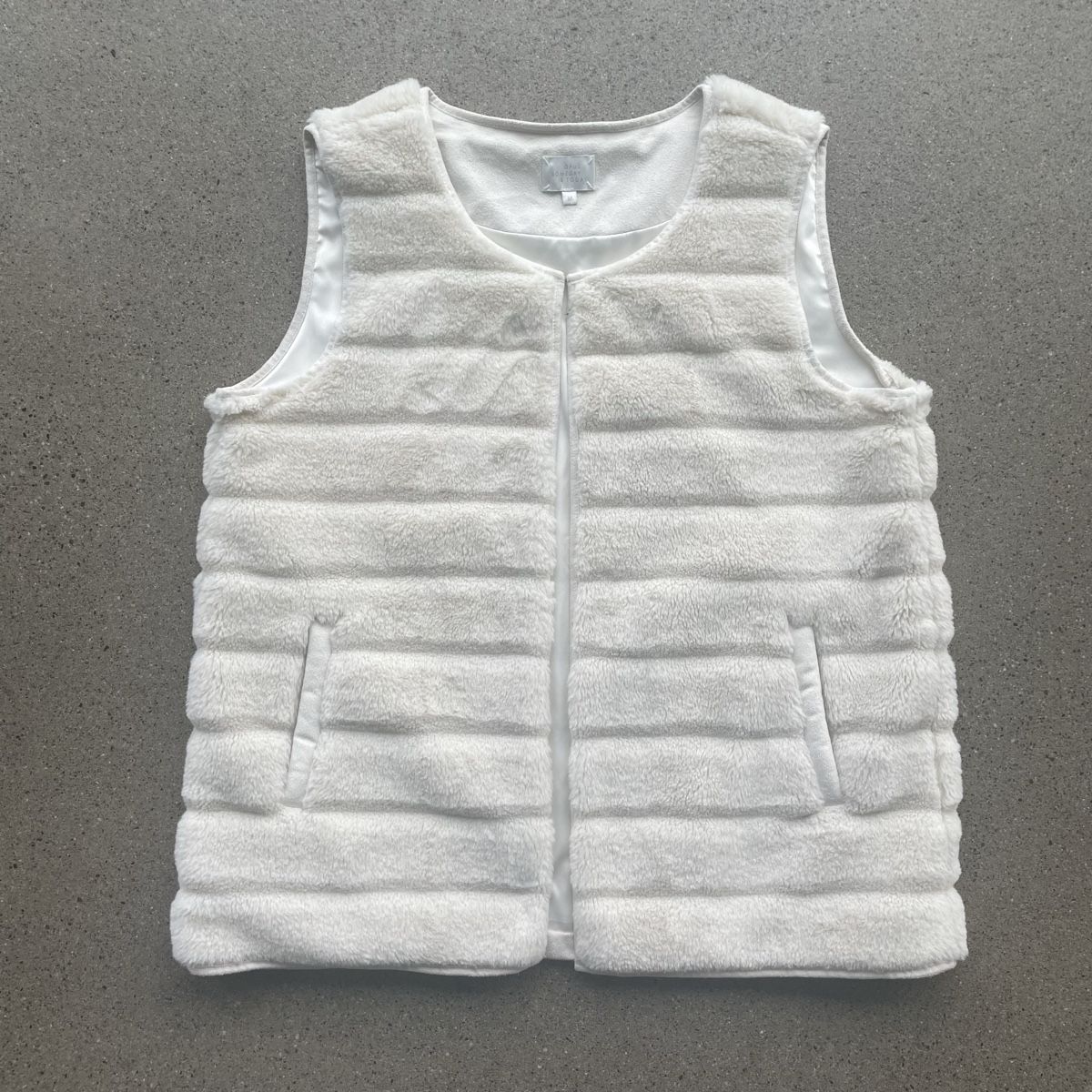 Opus Gilet & Giacche senza maniche: KUNSTFELL-GILLET – Usato da Biel/Bienne venduto da inf_ssm8