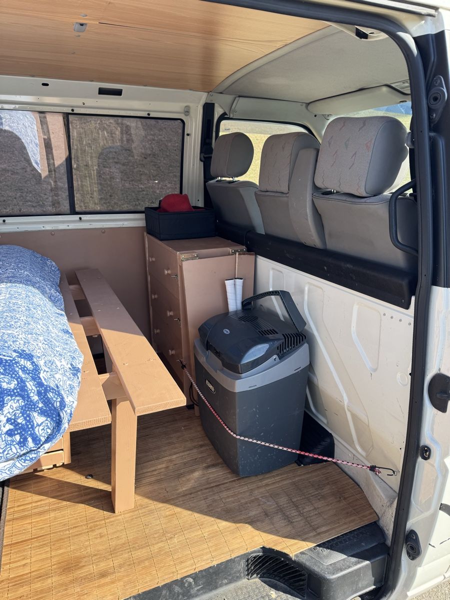 VW Veicoli da campeggio: Vw T4 Campingbus – Usato da Gstaad venduto da raa_tj8d 3