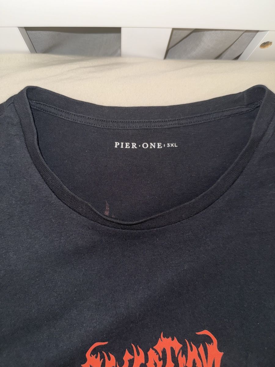 T-shirts: T-shirt PierOne noir – Neuf (Voir description) à Villaz-St-Pierre par dav_w66n 2