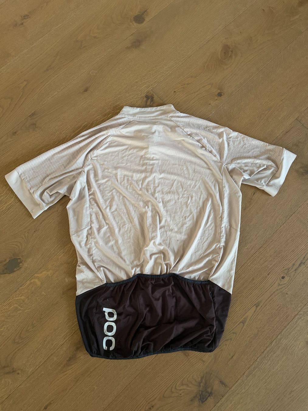 Poc Maillots de corps & Pantalons: POC Kurzarmtrikot Essential -  Grösse XL – D'occasion à Rothenburg par Calabasas99 1